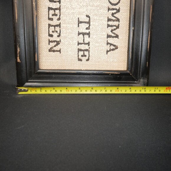 Momma Is The Queen Burlap Print With Distressed Black Frame 10.5"x12" By Collins - Picture 5 of 5